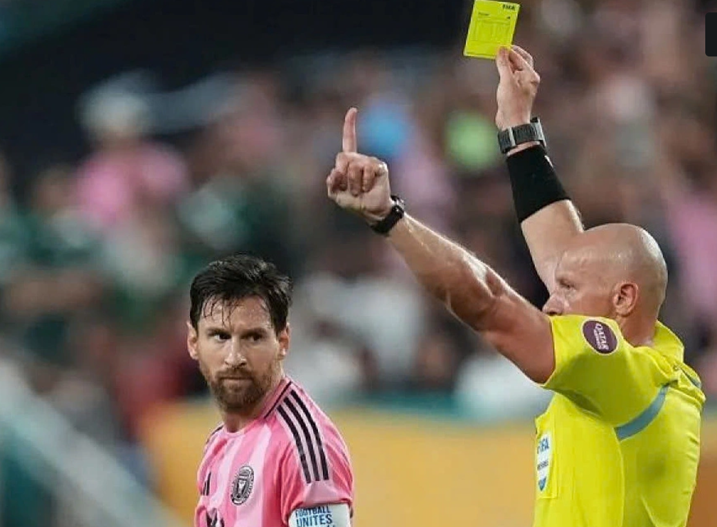 Báo Pháp: 'Hãy gọi Messi là kẻ chơi bẩn'
