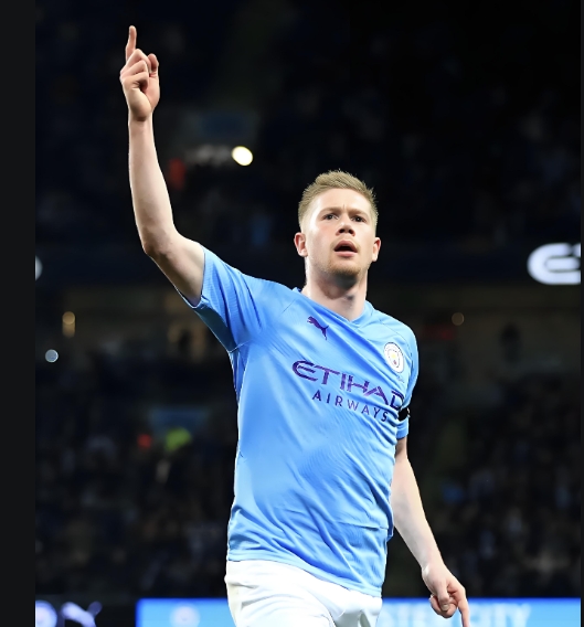 7 bản hợp đồng từng bị coi là thảm họa: cách họ trở thành siêu sao Premier League 