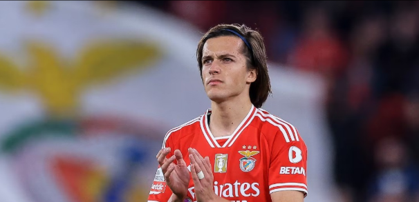 ​Carreras trở thành một trong những cầu thủ bán đắt giá nhất của Benfica, trong khi Benfica được xem